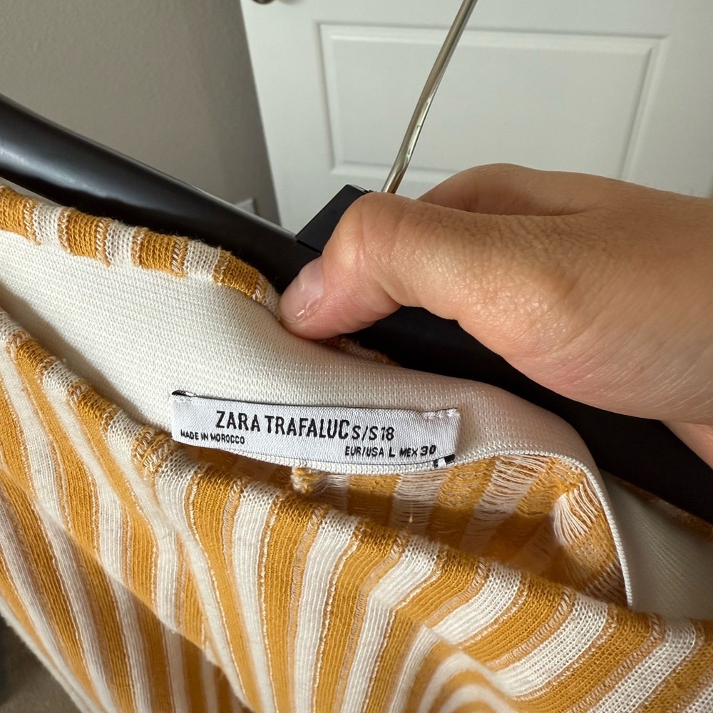 Zara Trafaluc Women’s Mustard & White Ocher Striped Knit Culottes Cropped Pants - Picture 8 of 10